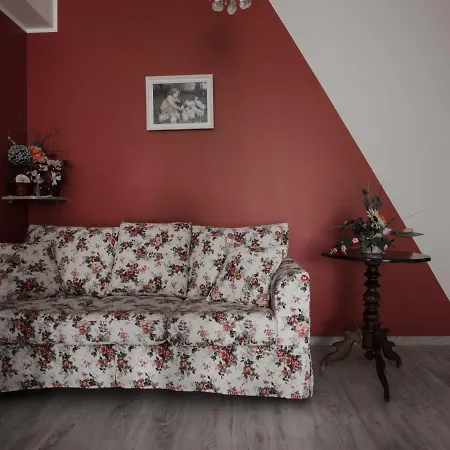 Roomsy Chopina Apartament *